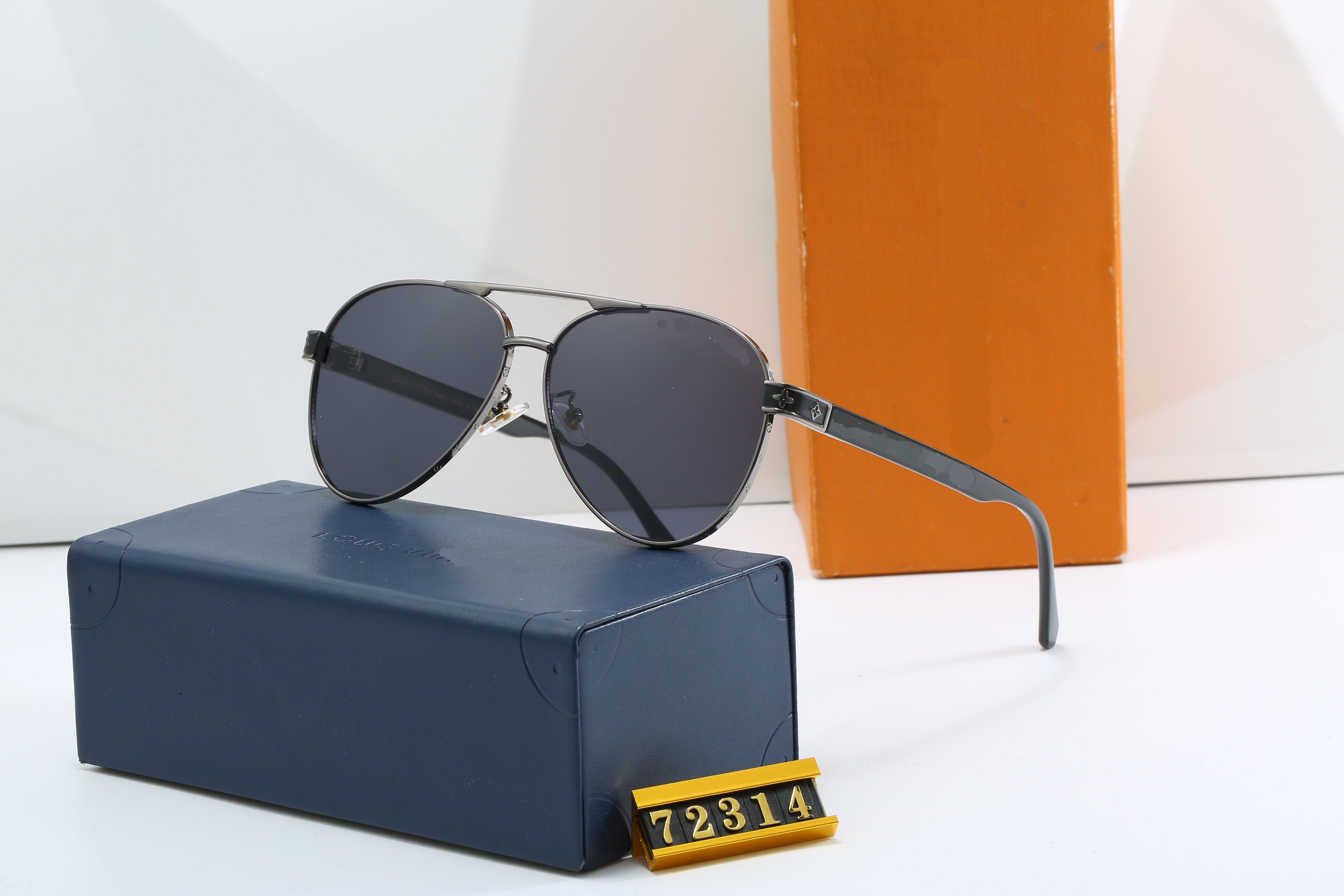 Louis Vuitton Aviator Sunglasses