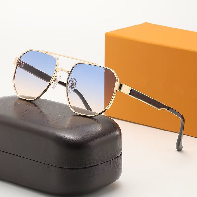 Loius Vuitton Laurvét Sunglasses