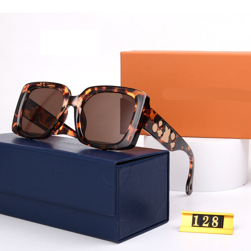 Luis Vuitton Square Sunglasses